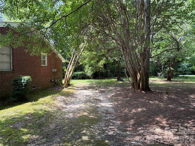 723 Kings Mountain St, Clover, SC 29710