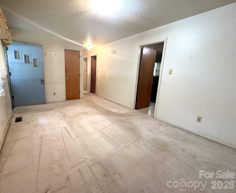 723 Kings Mountain St, Clover, SC 29710