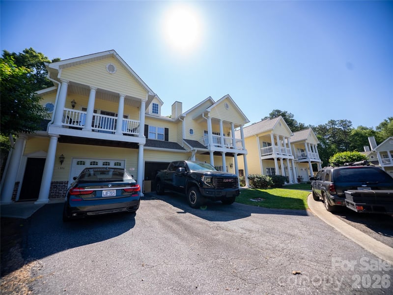 1392 21st Ave, Hickory, NC 28601
