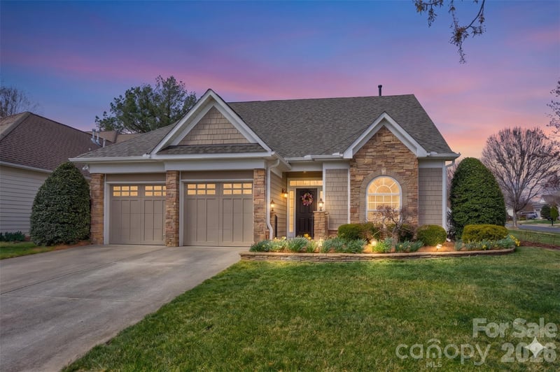 2663 Danbury Cir, Concord, NC 28027