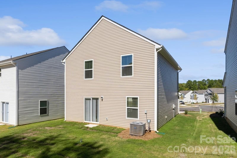 6248 Lowe Ln, Charlotte, NC 28214