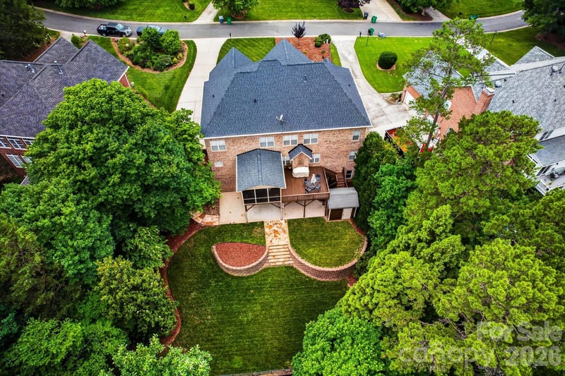 2929 Providence Trail Ln, Charlotte, NC 28270