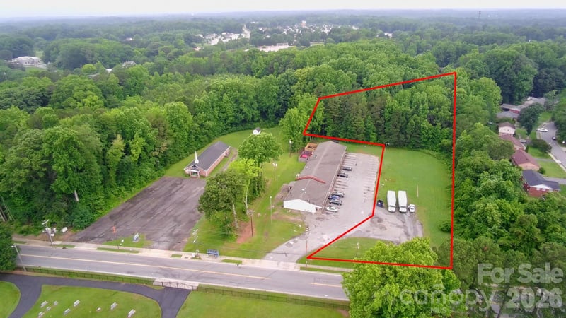 9163 Trinity Rd, Charlotte, NC 28216
