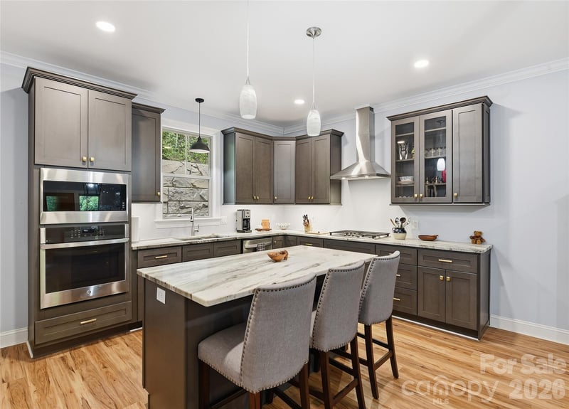 85 Garnet Spring Ln, Waynesville, NC 28785