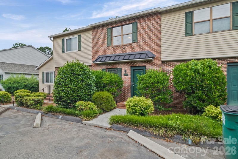 1519 South Point Rd, Belmont, NC 28012