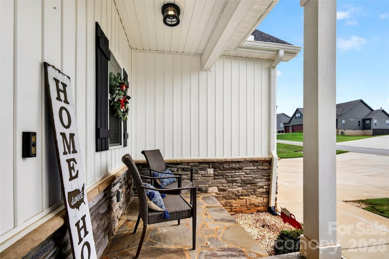 192 Staffordshire Dr, Statesville, NC 28625