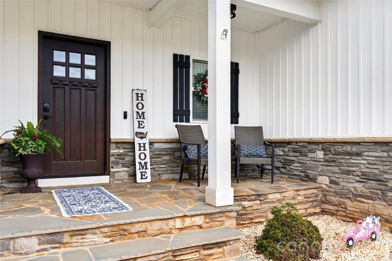 192 Staffordshire Dr, Statesville, NC 28625