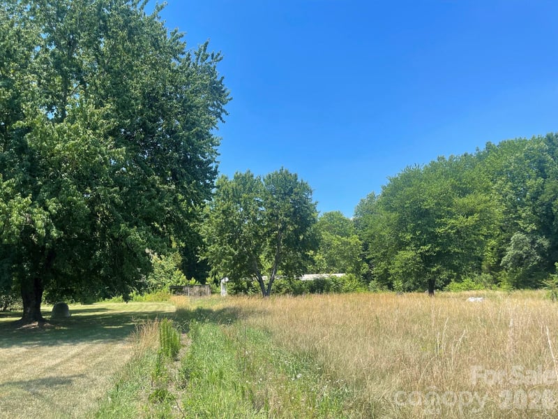 1146 Tyre Dr, Salisbury, NC 28146
