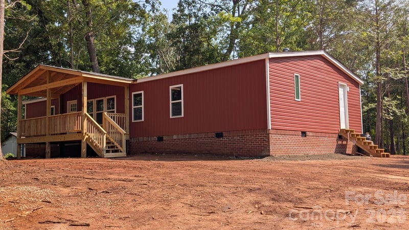 9401 Seymour Ln, Davidson, NC 28036