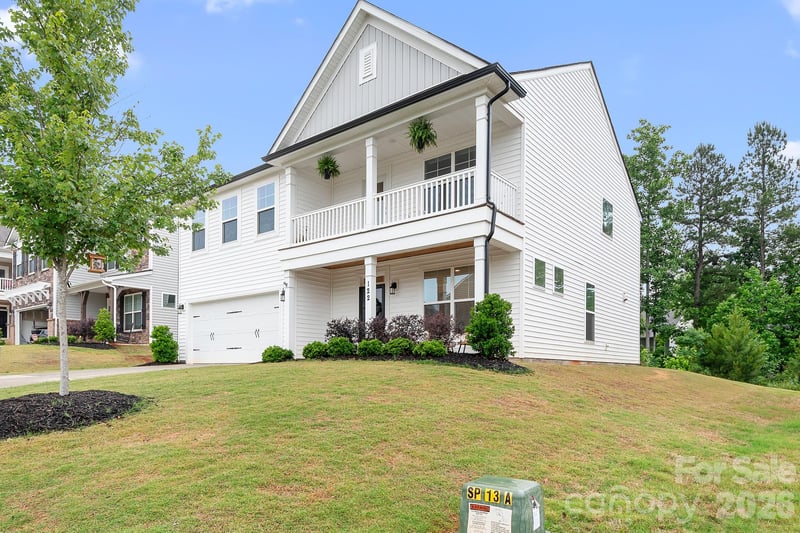 122 Heart Pine Ln, Statesville, NC 28677