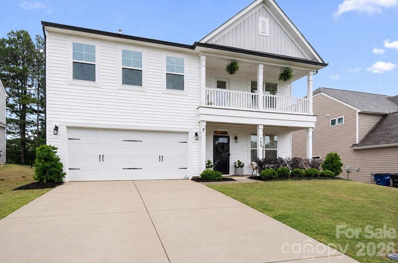 122 Heart Pine Ln, Statesville, NC 28677