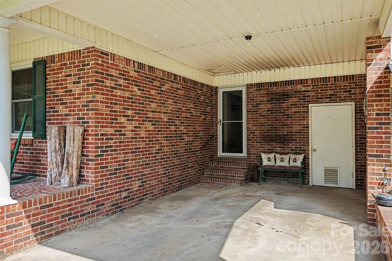 6774 Woodhaven Rd, Kershaw, SC 29067