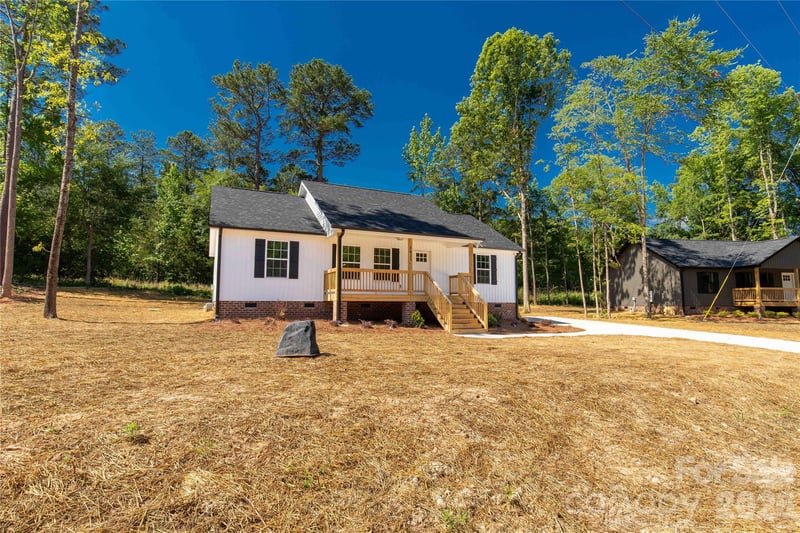 1425 Mack Dr, Mcconnells, SC 29726