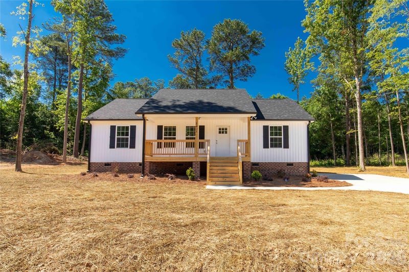 1425 Mack Dr, Mcconnells, SC 29726