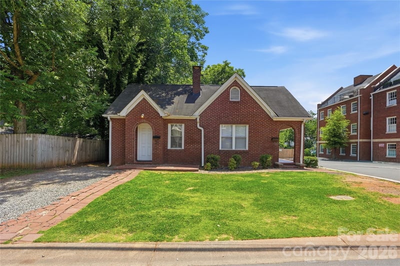 14111413 4th St, Charlotte, NC 28208