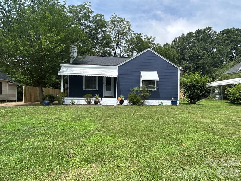 229 Mcneely Ave, Mooresville, NC 28115