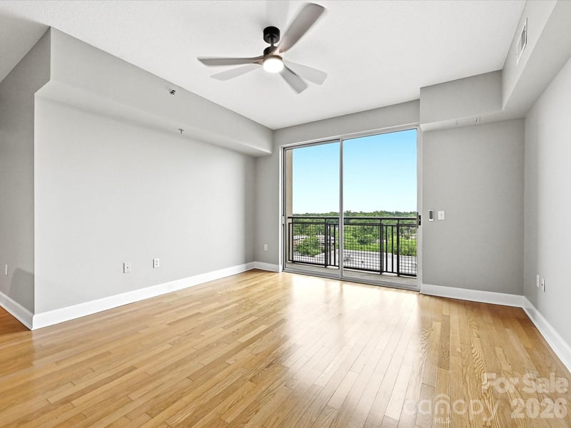 1315 East Blvd #813, Charlotte, NC 28203