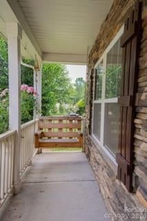 2348 Lake Vista Dr, Mount Holly, NC 28120