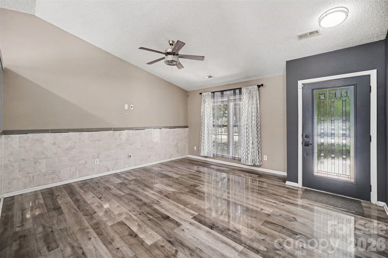 1131 Morning Glory Dr, Charlotte, NC 28262