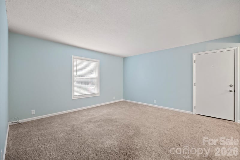 2630 Park Rd, Charlotte, NC 28209