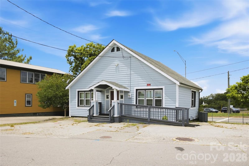 295 Haywood St, Asheville, NC 28801
