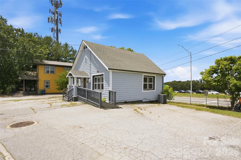 295 Haywood St, Asheville, NC 28801