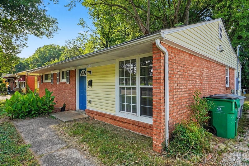 2515 Lasalle St, Charlotte, NC 28216