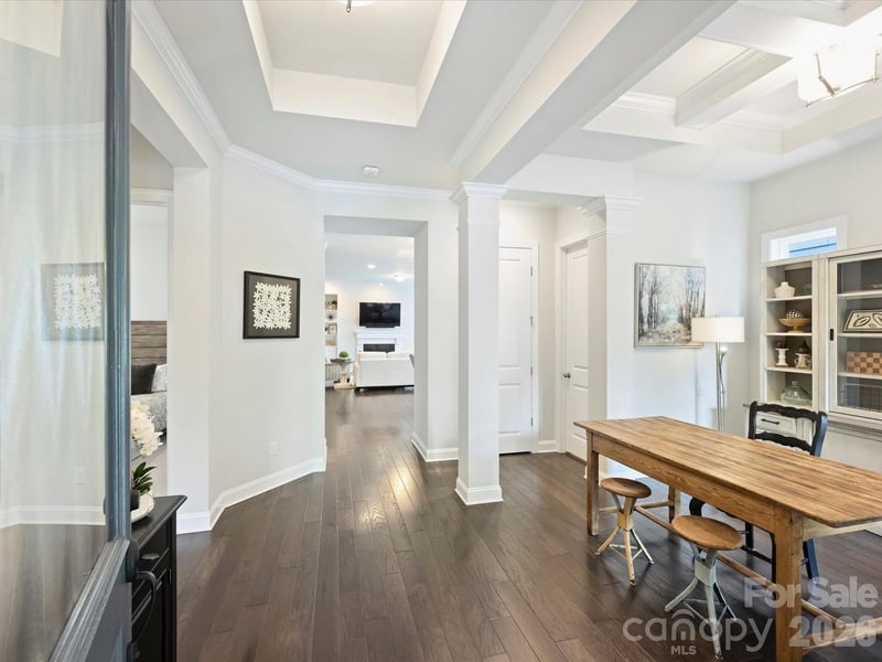 4913 Providence Country Club Dr, Charlotte, NC 28277