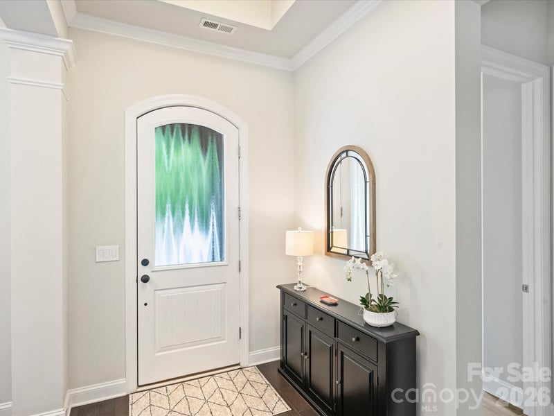 4913 Providence Country Club Dr, Charlotte, NC 28277