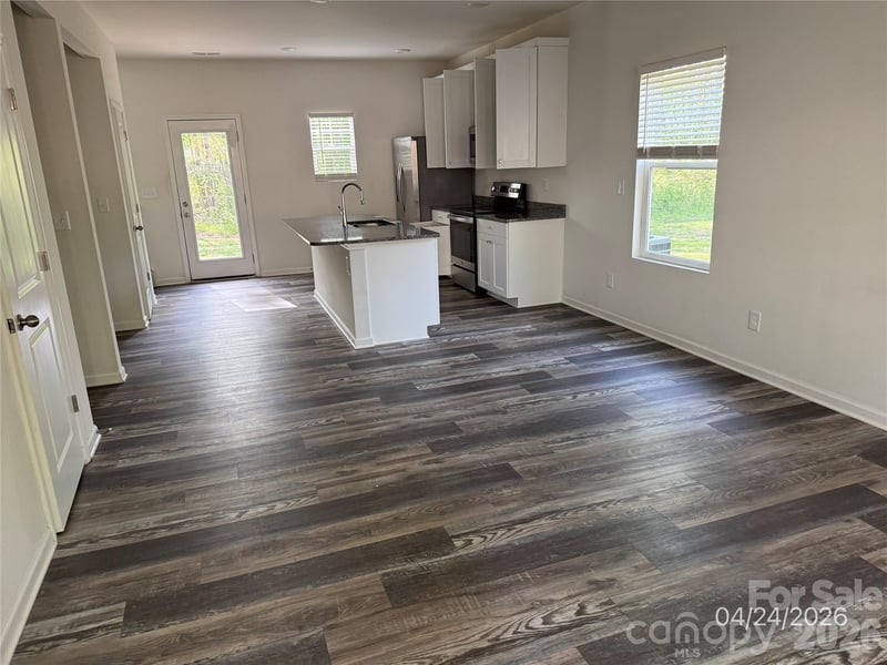 113 Teak Dr, Statesville, NC 28625