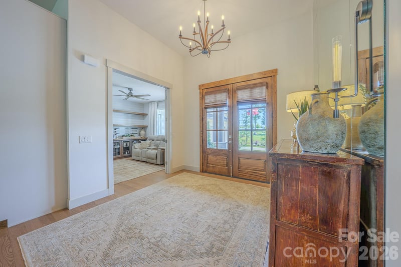 73 Angelina Ln, Mills River, NC 28759