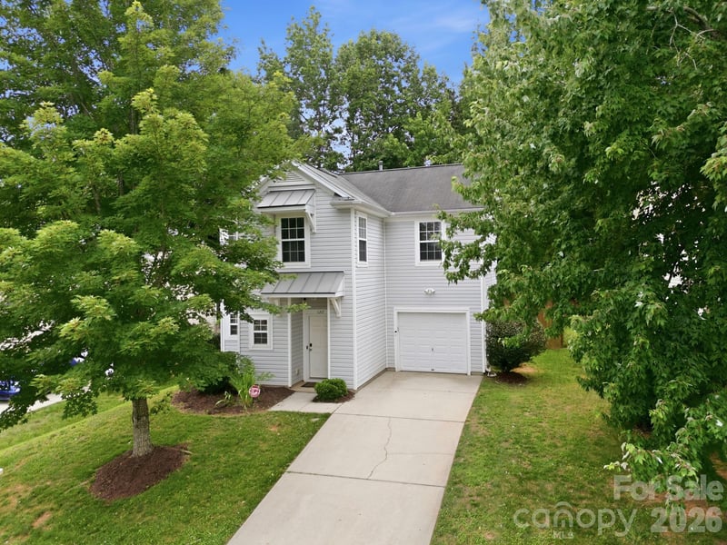 6207 Blue Ash Ln, Charlotte, NC 28215