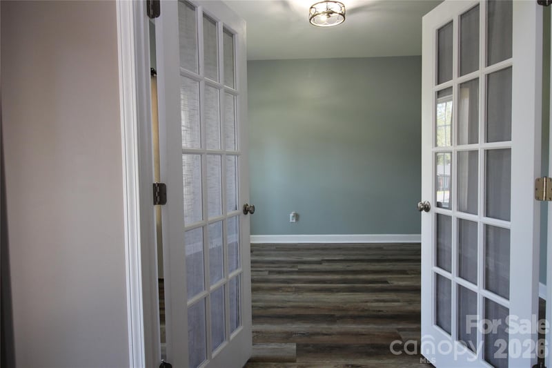1034 Arrowhead Dr, Concord, NC 28025