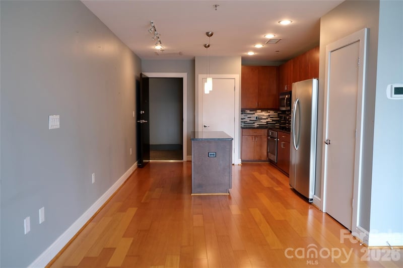 333 Trade St #1210, Charlotte, NC 28202