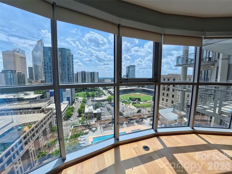 333 Trade St #1210, Charlotte, NC 28202