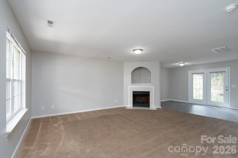 8016 Bronze Pike Dr, Charlotte, NC 28273