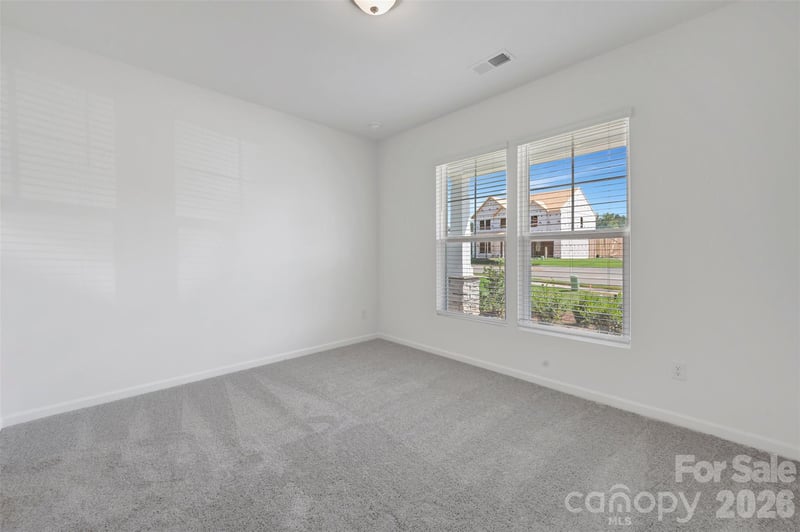 8887 Visgrove Dr, Sherrills Ford, NC 28673