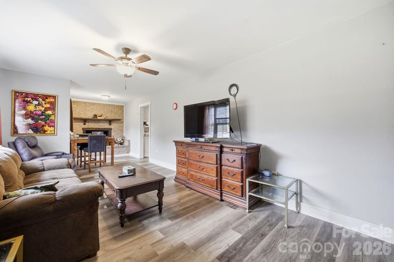 2190 Dobys Bridge Rd, Fort Mill, SC 29715