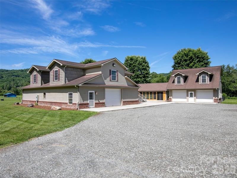 19 Helping Hands Way, Pisgah Forest, NC 28768