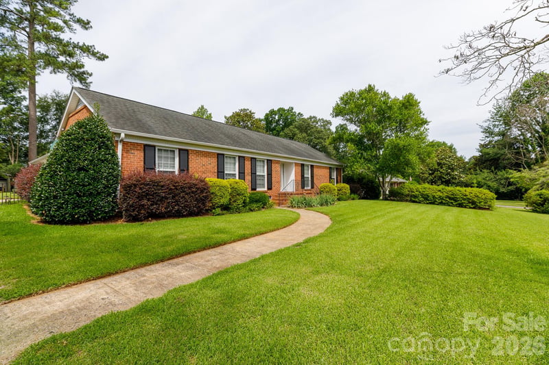 2057 Hempstead Rd, Rock Hill, SC 29732