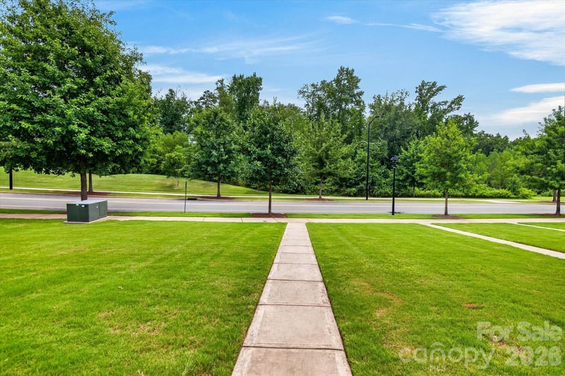 3742 Speer Blvd, Charlotte, NC 28217