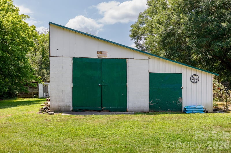 785 Hawthorne Rd, Chester, SC 29706