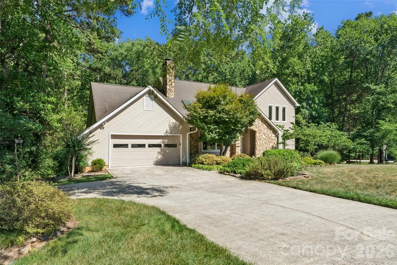 7935 Altacrest Dr, Concord, NC 28027