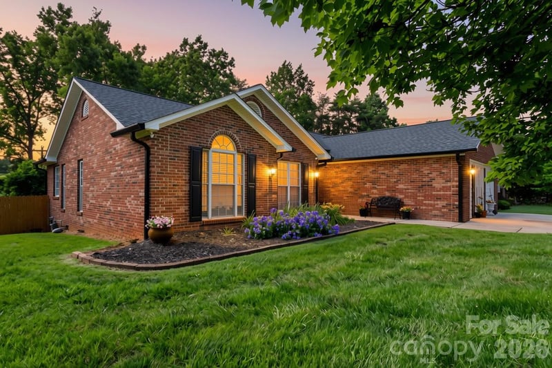 7760 Wallace Ln, Denver, NC 28037
