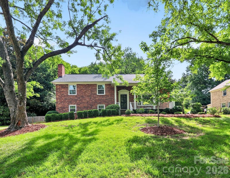 6725 Windyrush Rd, Charlotte, NC 28226