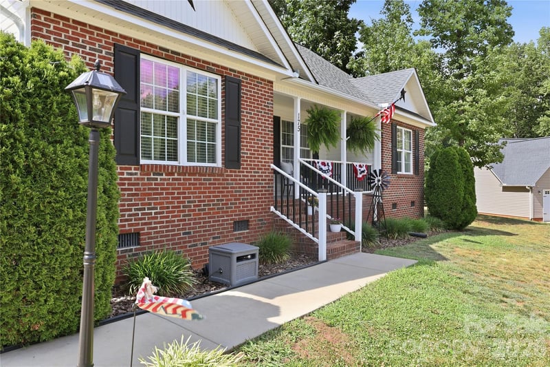 175 Rose Brier Ln, Salisbury, NC 28146