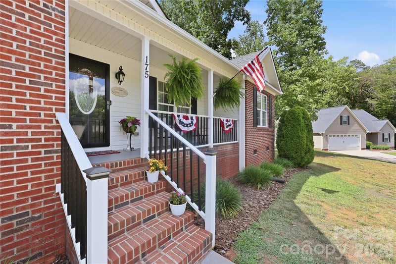 175 Rose Brier Ln, Salisbury, NC 28146