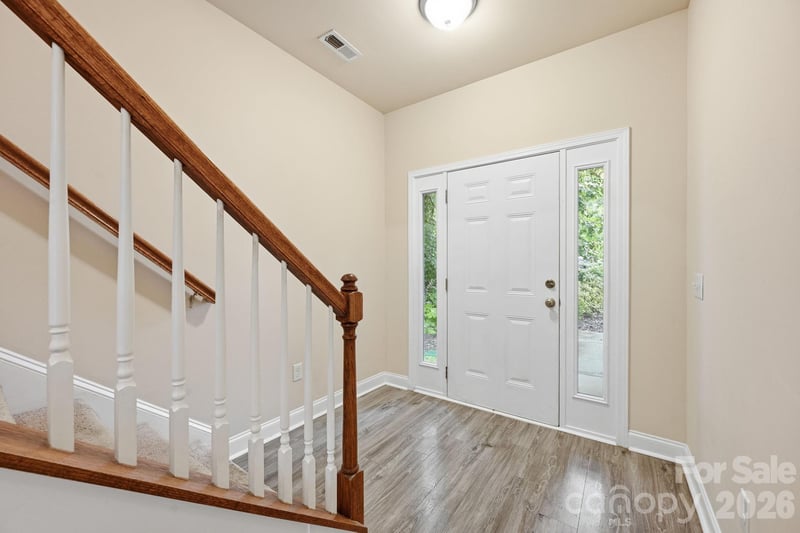 7820 Rockland Dr, Charlotte, NC 28213
