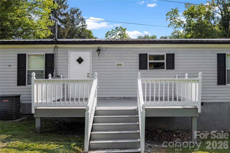 245 Mountain Grove Rd, Canton, NC 28716