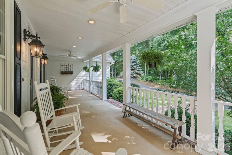 107 Windsong Extension, Fairview, NC 28730